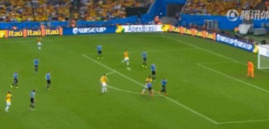 如何破解职业梯队签死约的困局?