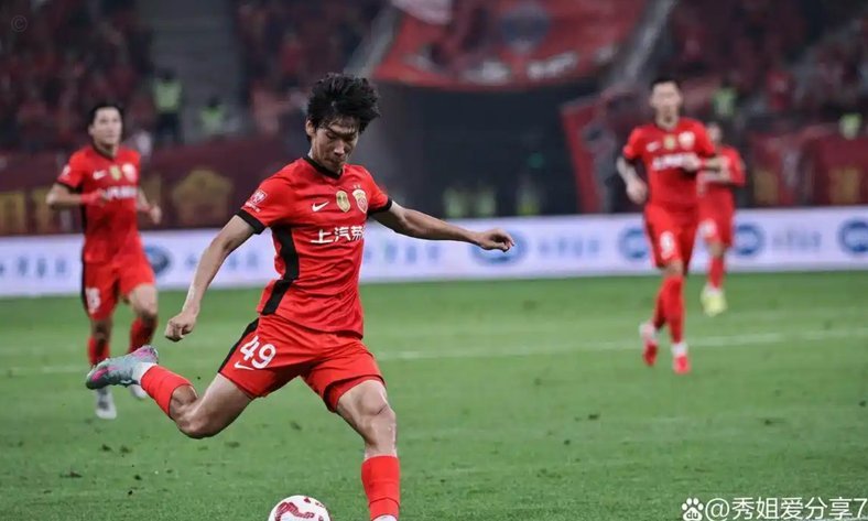 海港vs深圳：李新翔vs韦斯利，首发揭晓