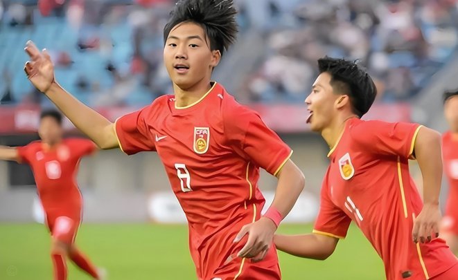 中国女足6-0力克泰国，锁定小组出线