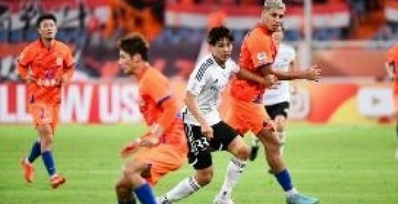泰山队携4名外援飞赴深圳备战新季