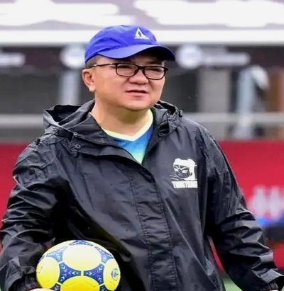 16岁刘凯源加盟重庆铜梁龙试训